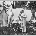 Henry Ford and Thomas Edison at the camp of the Four Vagabonds