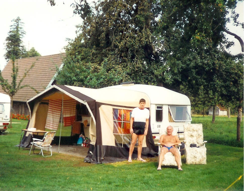 Matthew De Abaitua, Eddie Humphreys and caravan